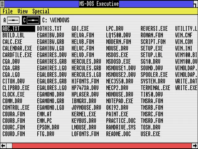 Una lista de archivos en "MS-DOS Executive" en Windows 1.01.
