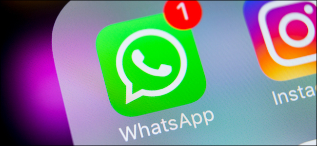 Logotipo de la aplicación WhatsApp en un iPhone