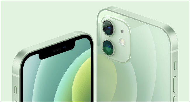 iPhone 12 en verde